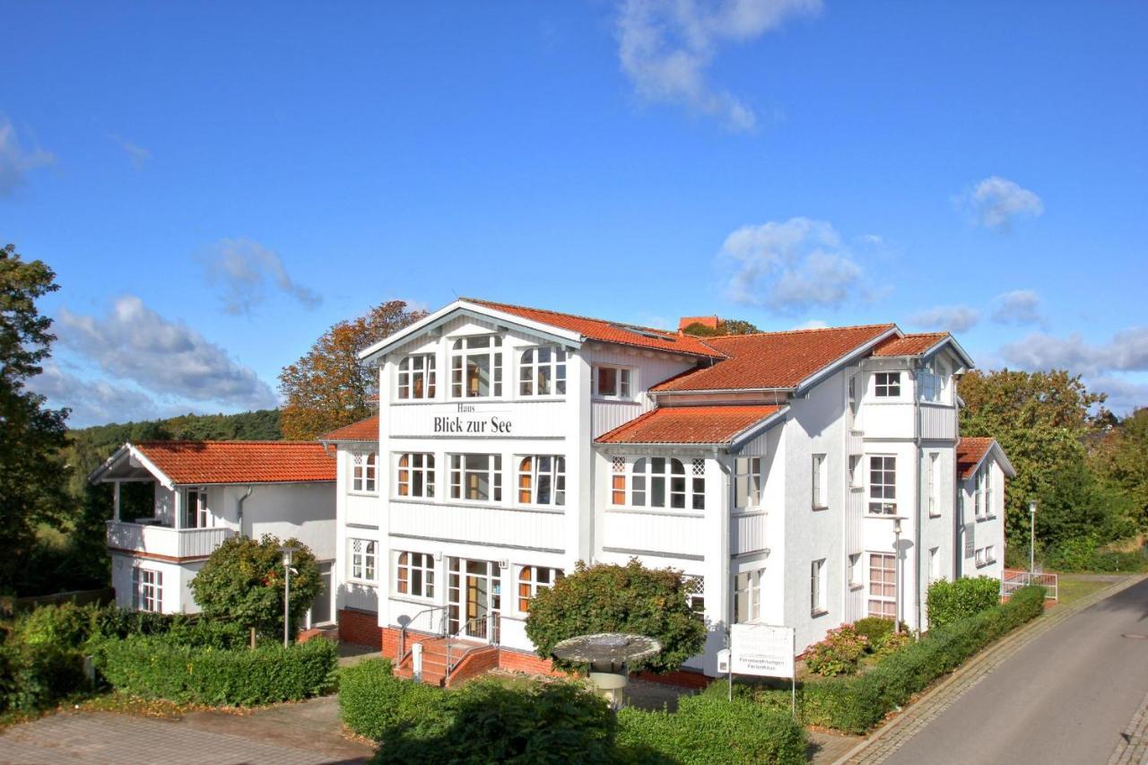 Fewo Mit Meerblick, Gratis Nutzung Vom Ahoi Erlebnisbad Und Sauna In Sellin - Haus Blick Zur See Fewo 11 Goehren  Exterior foto