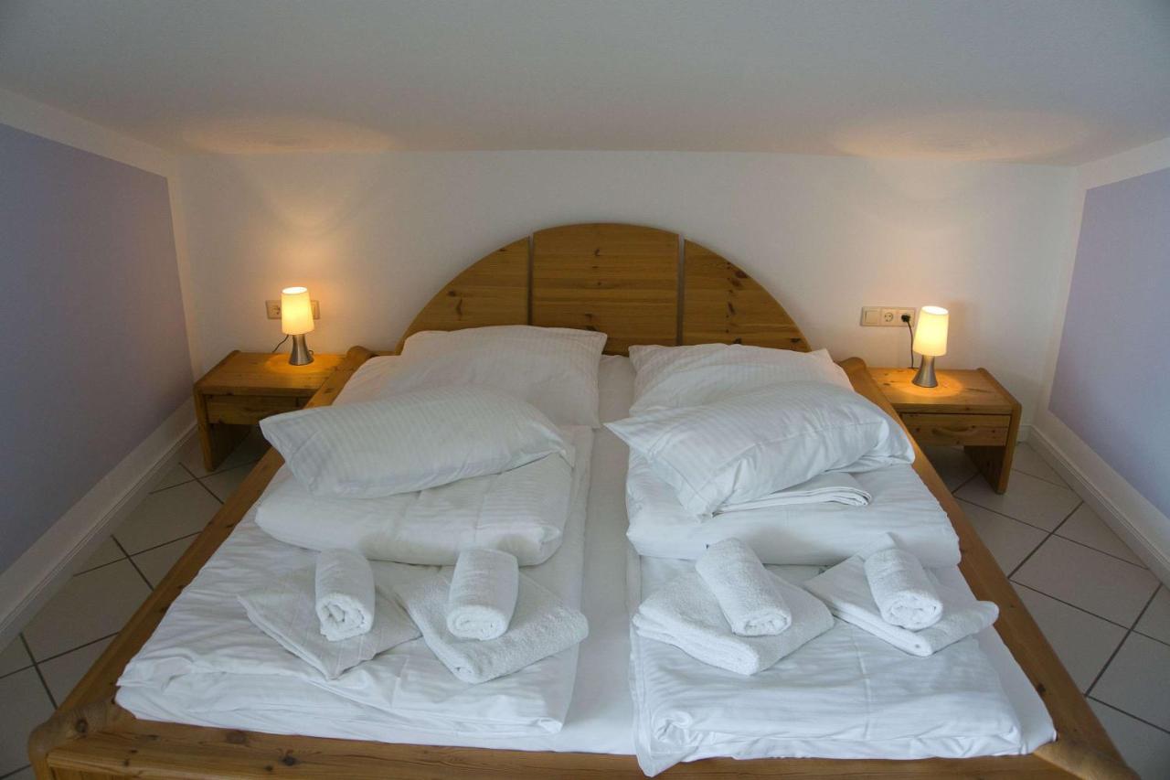 Fewo Mit Meerblick, Gratis Nutzung Vom Ahoi Erlebnisbad Und Sauna In Sellin - Haus Blick Zur See Fewo 11 Goehren  Exterior foto